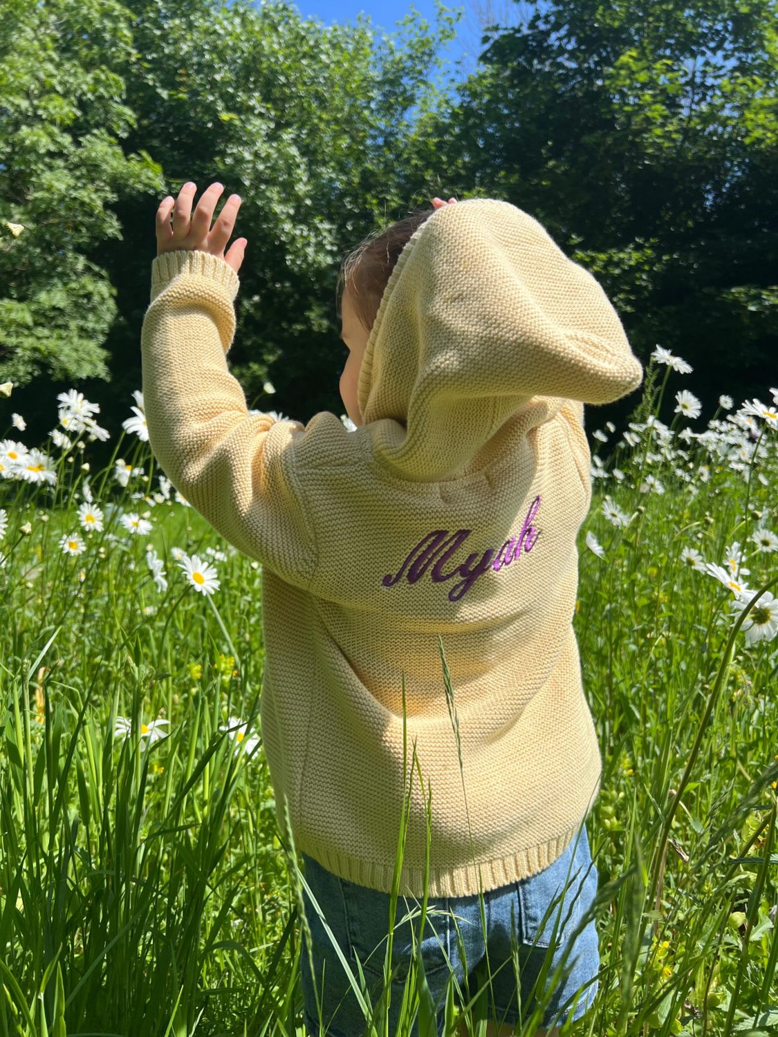 Deluxe twin baby gift box