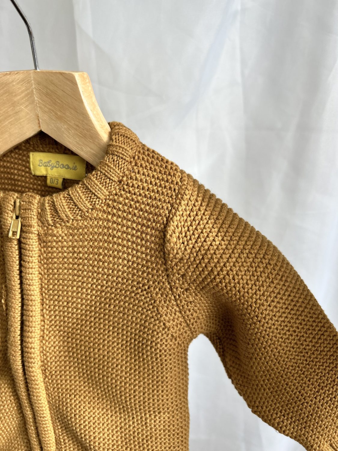 Golden organic cotton zipped cardigan