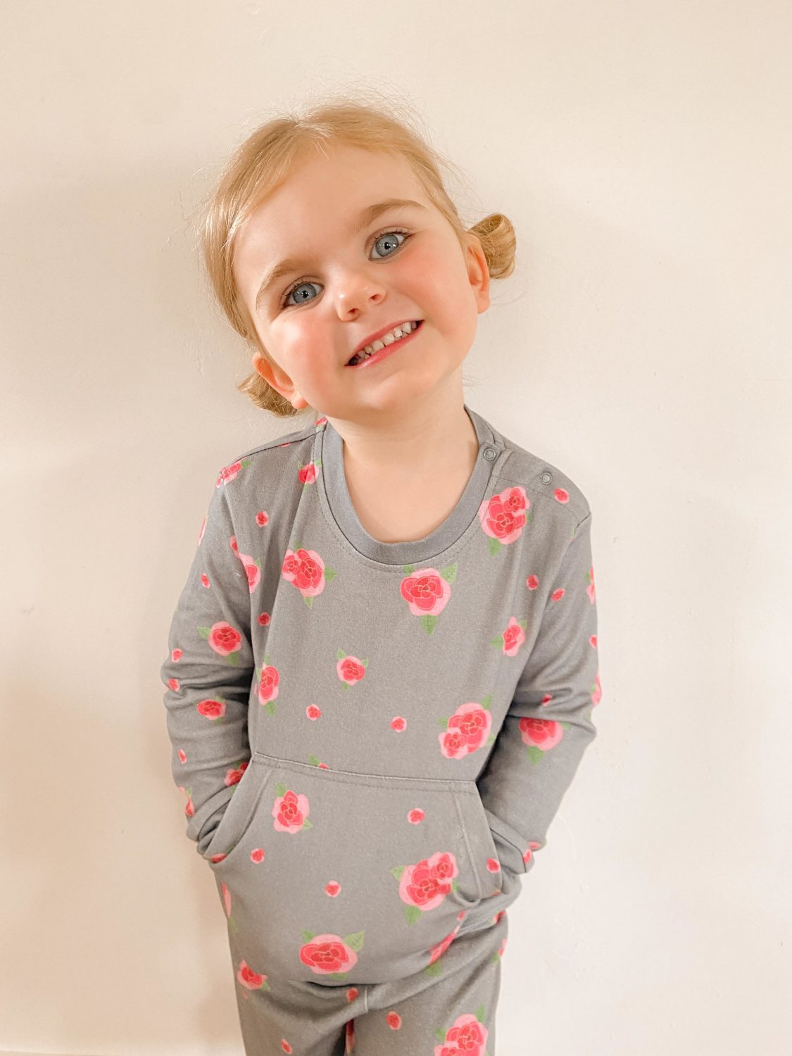 Grey Roses organic cotton loungewear set