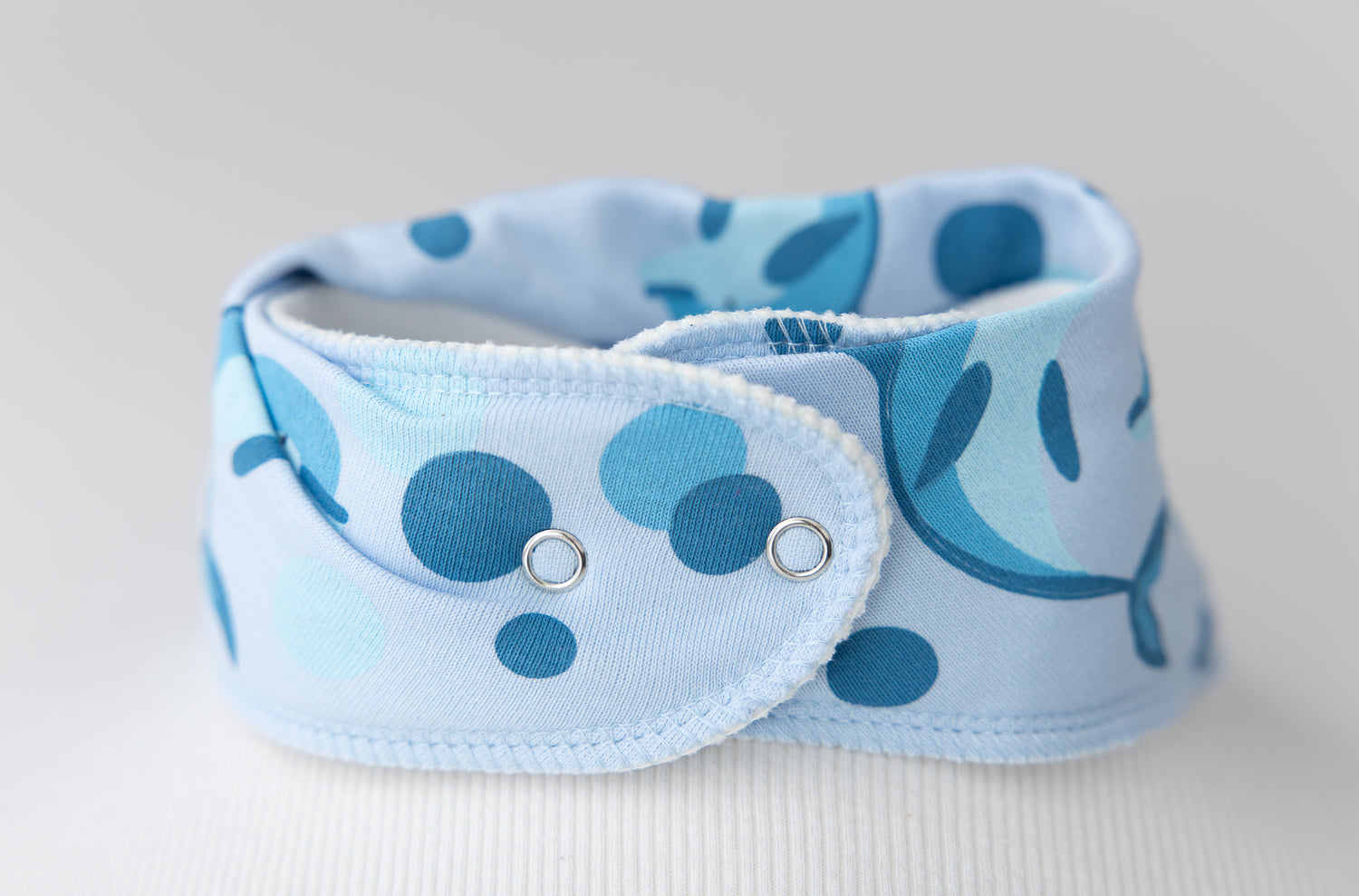 Flippin' Cute organic cotton DribbleBoo bandana bib