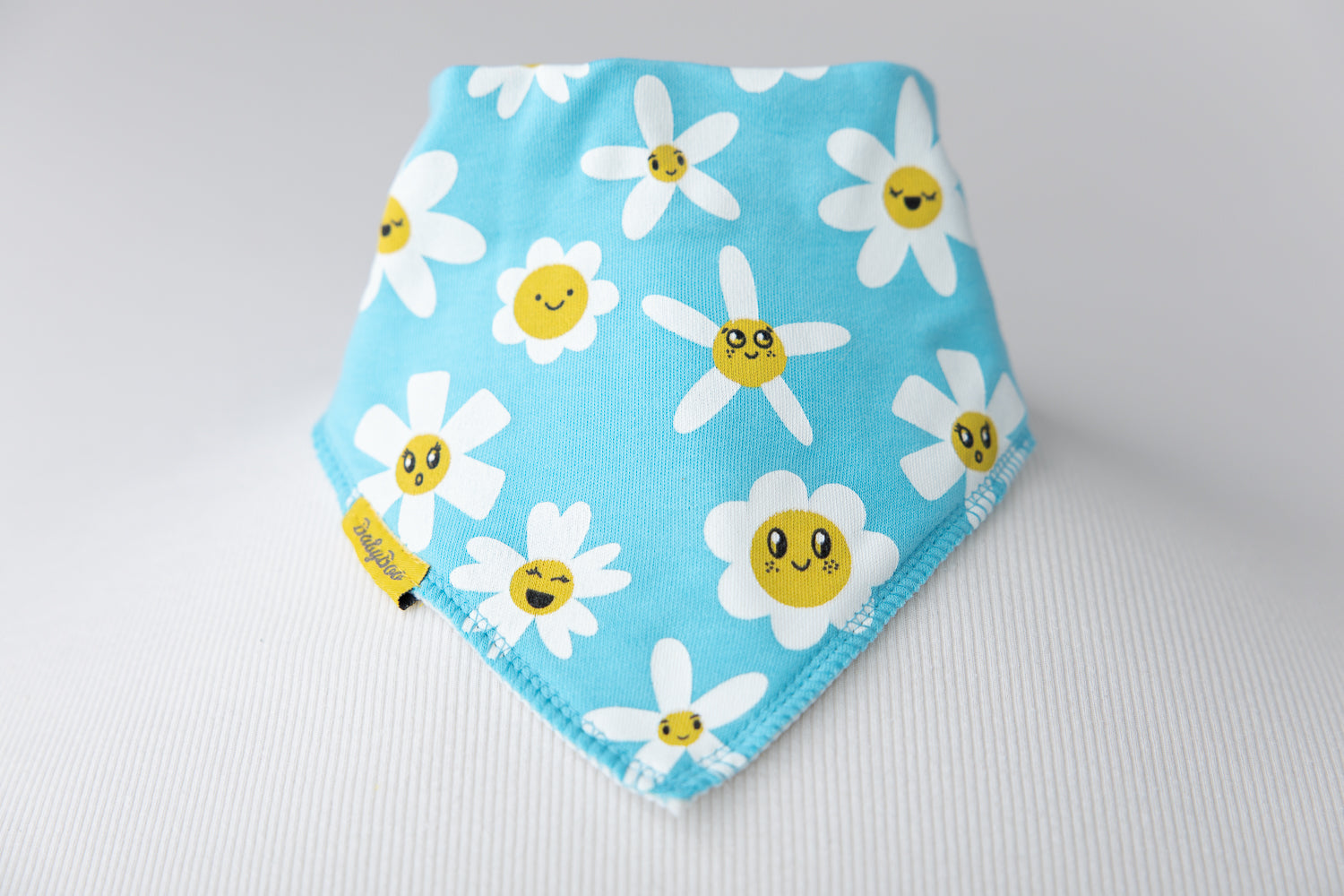 Happy Daisies organic cotton DribbleBoo bandana bib