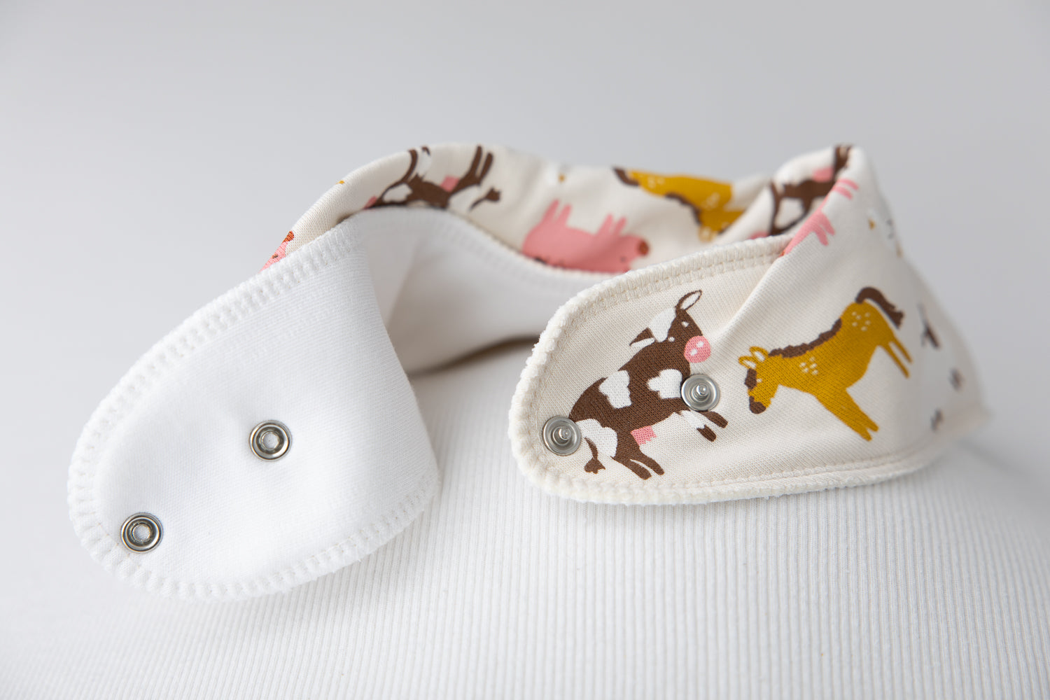 CREAM Barnyard Buddies organic cotton DribbleBoo bandana bib