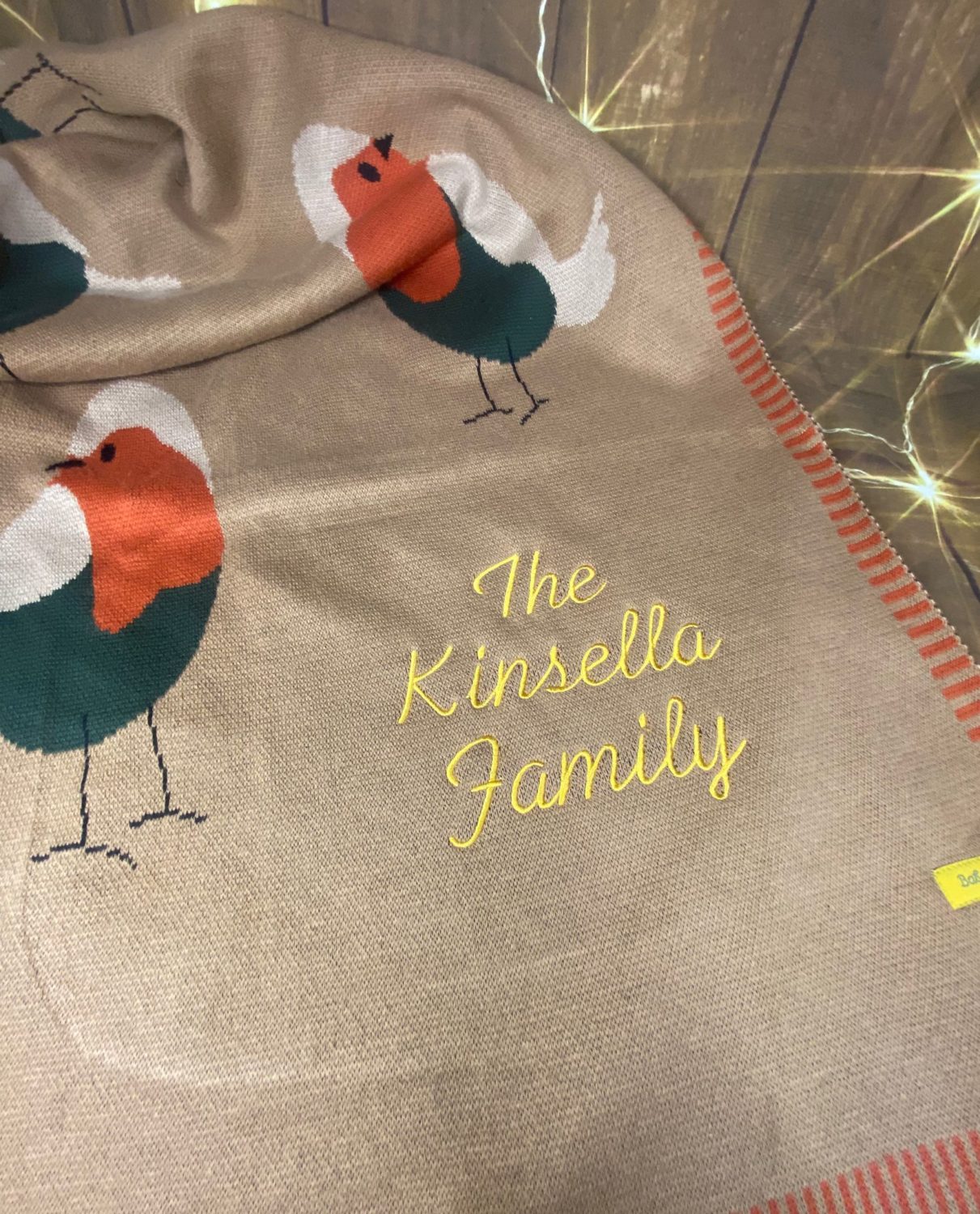 When Robins Appear Family Cuddle organic cotton blanket