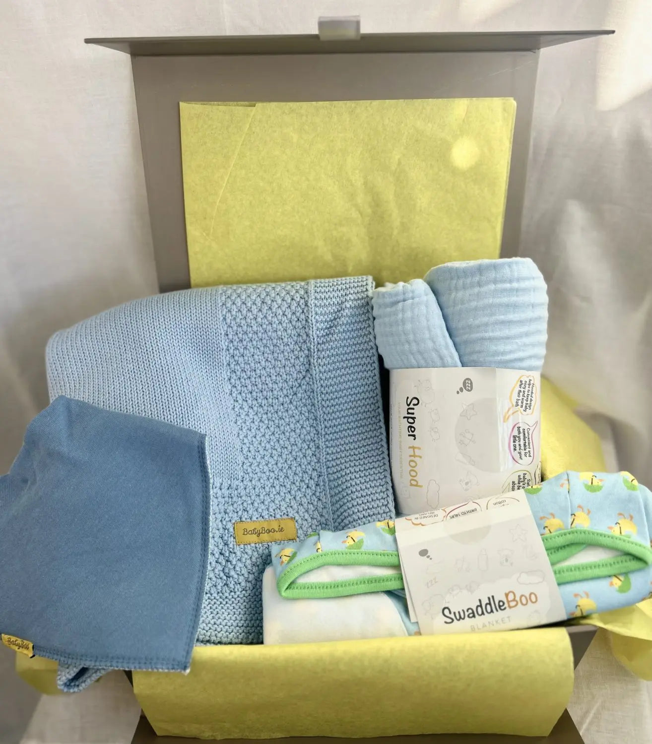 Ultimate newborn brilliant basics gift box MBL TEST