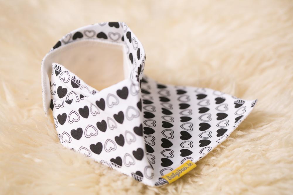Monochrome hearts organic cotton DribbleBoo bandana bib
