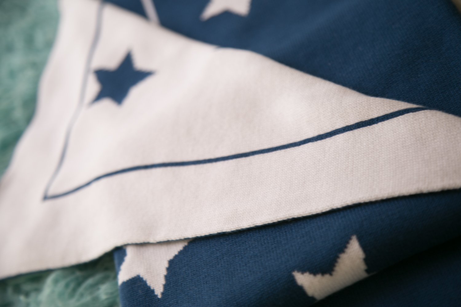 Organic cotton navy stars BlankieBoo
