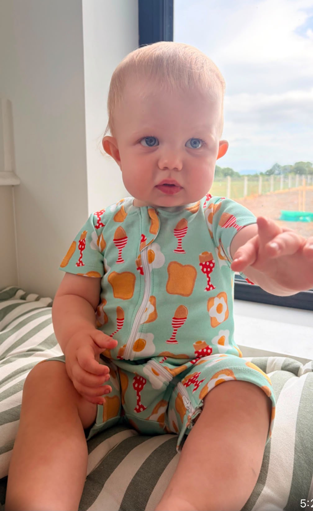 Dippy Eggs organic cotton ShortieBoo suit