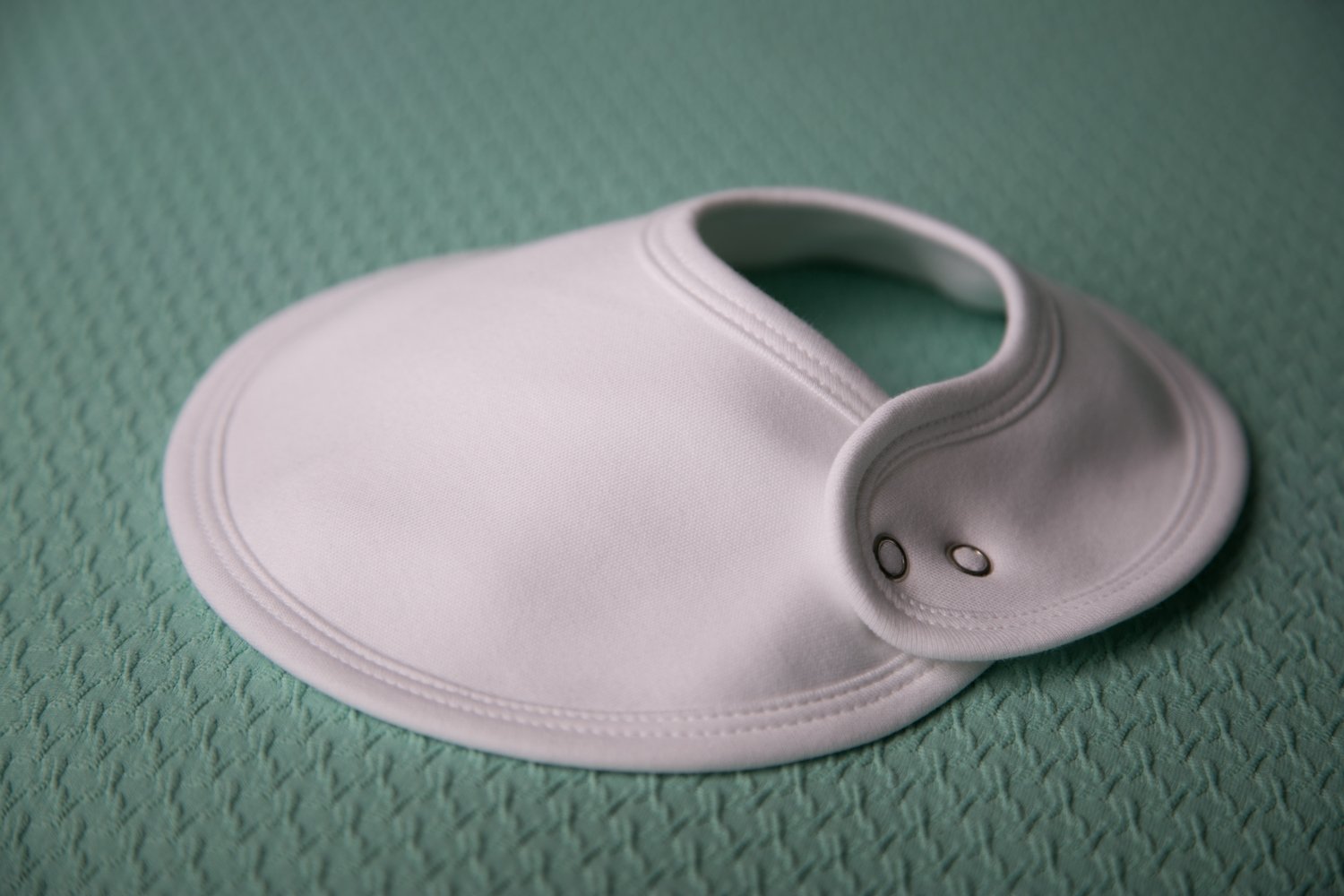 Just white organic cotton LittleBoo baby bib