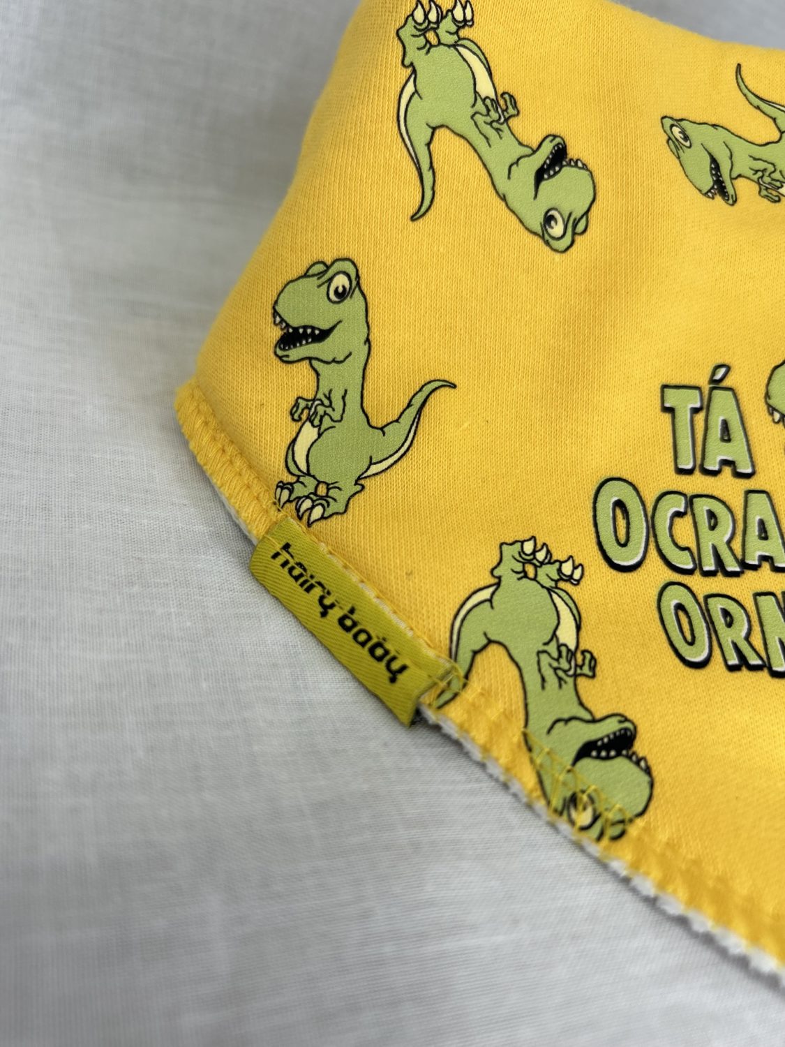 Tá Ocras Orm organic cotton DribbleBoo bandana bib