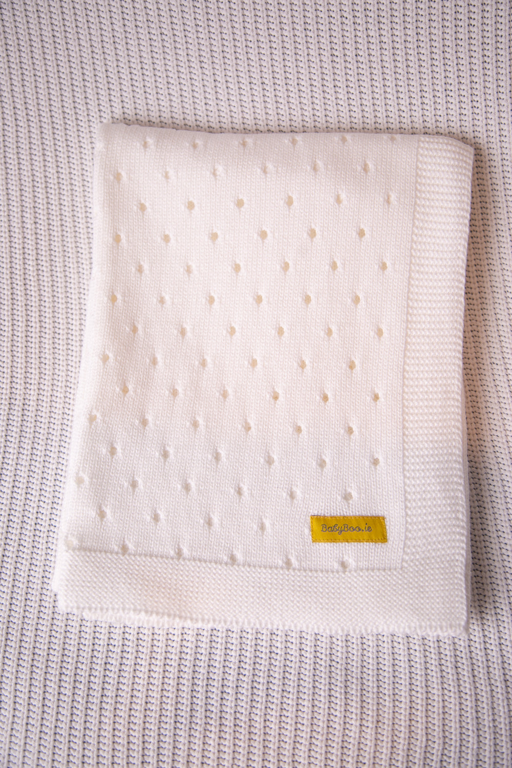 Organic cotton super white cellular BlankieBoo