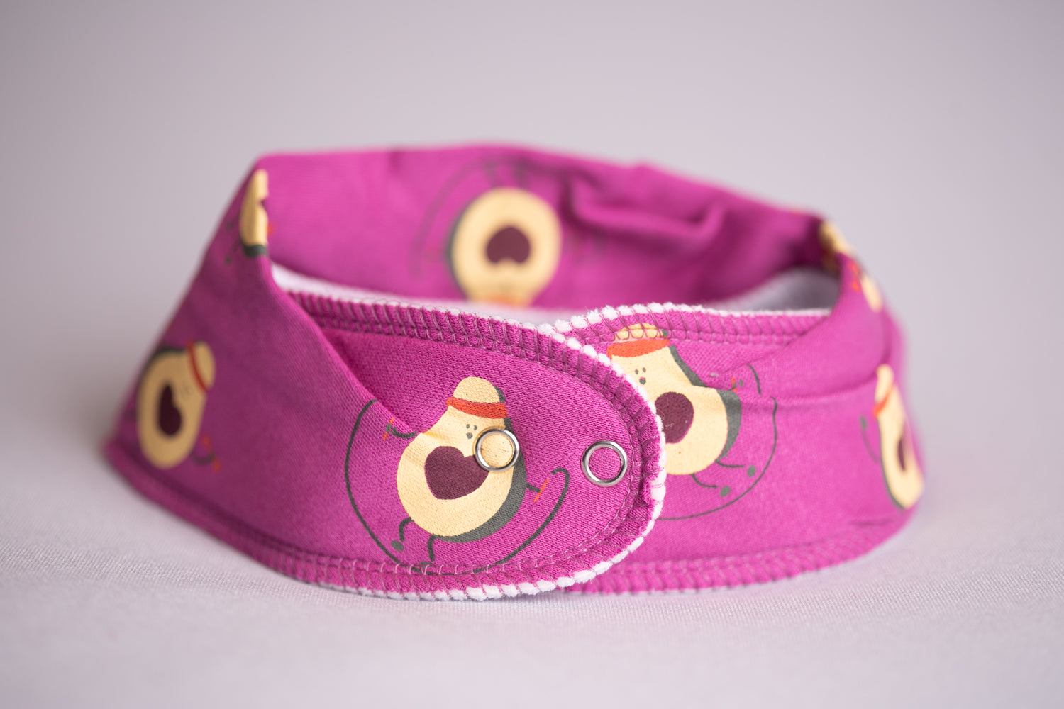 Skipping avo organic cotton DribbleBoo bandana bib