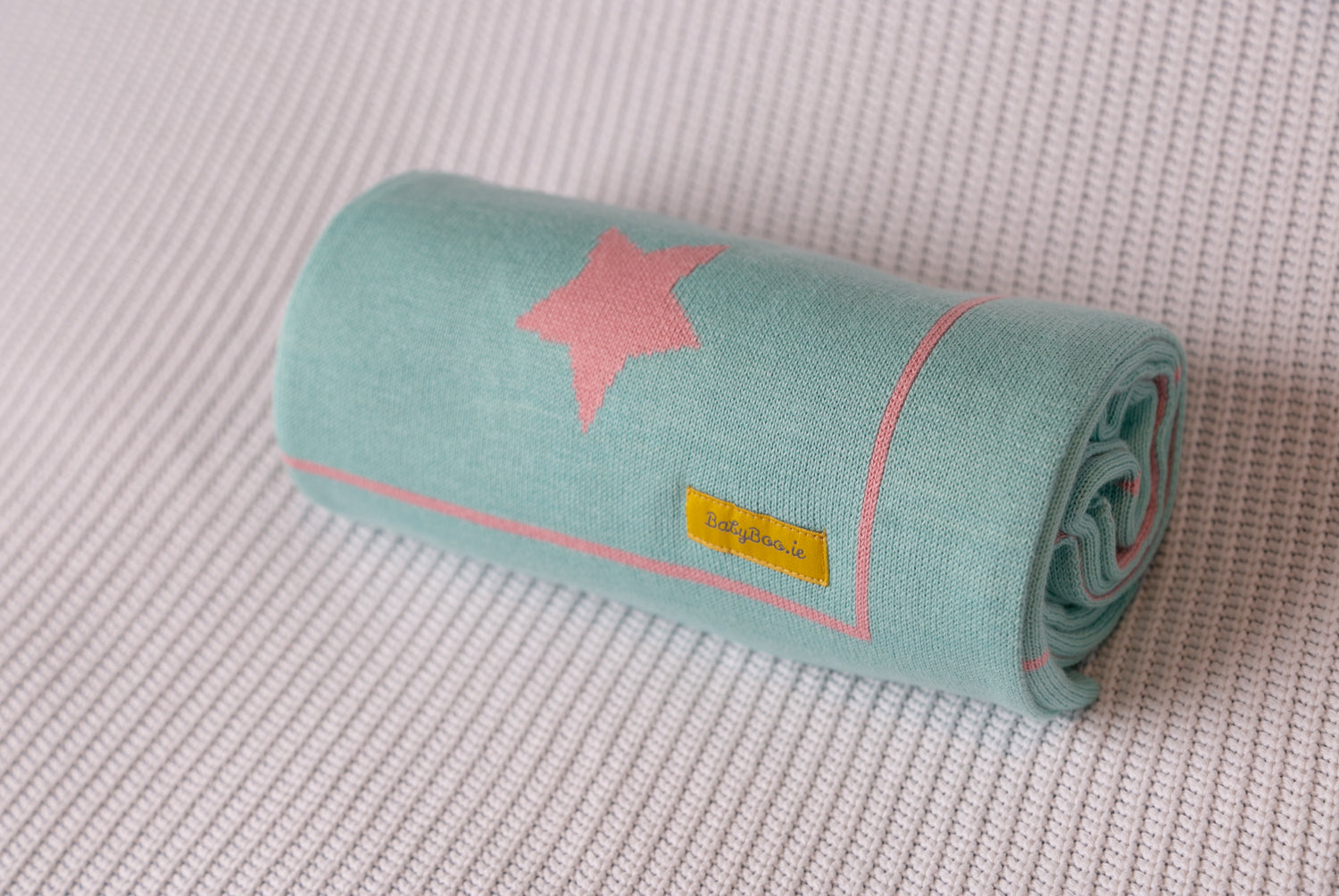 Organic cotton mint with pink stars BlankieBoo