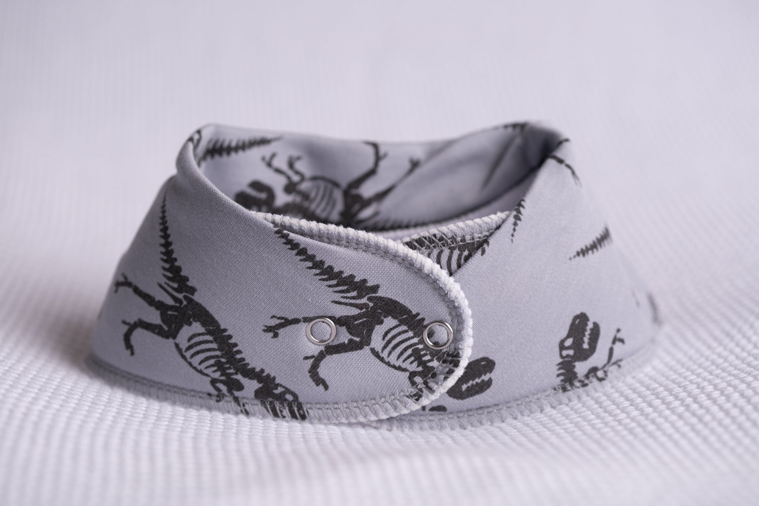 Tiny the T-Rex organic cotton DribbleBoo bandana bib