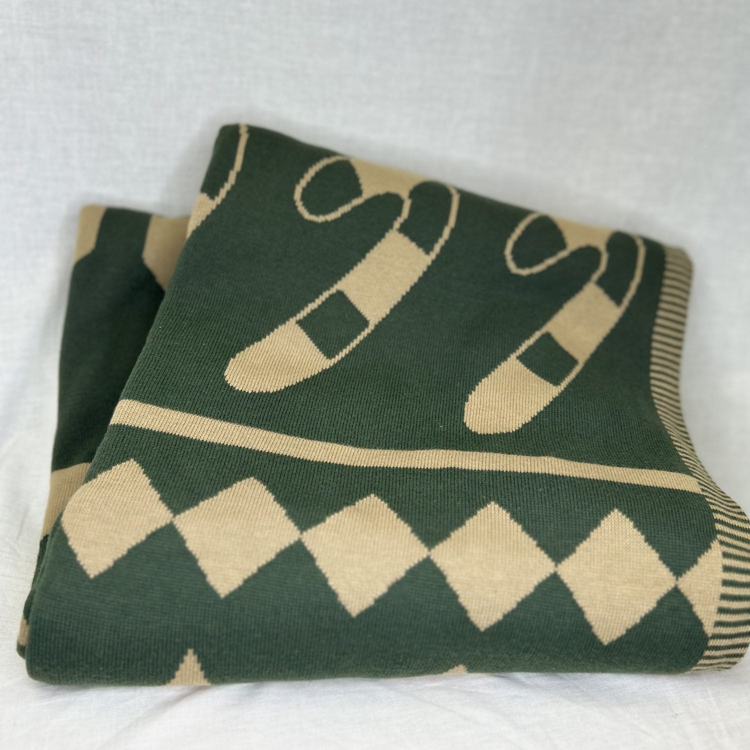 Dark Green Nordic Family Cuddle organic cotton blanket