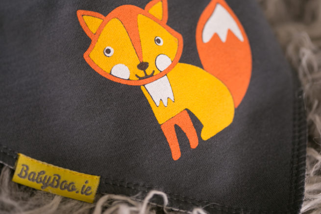 grey fox bandana bib