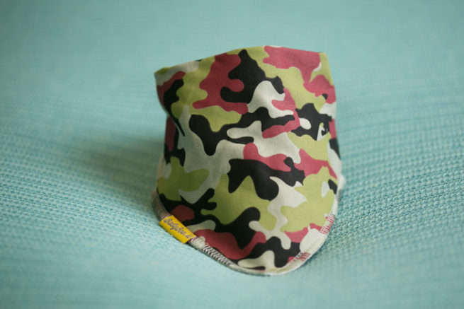 camouflage print bandana bib