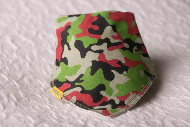 Camouflage bandana bib