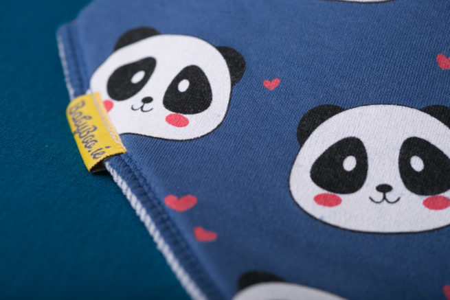 Pandas organic cotton bandana bib