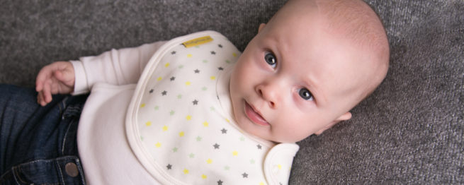 LittleBoo newborn bib
