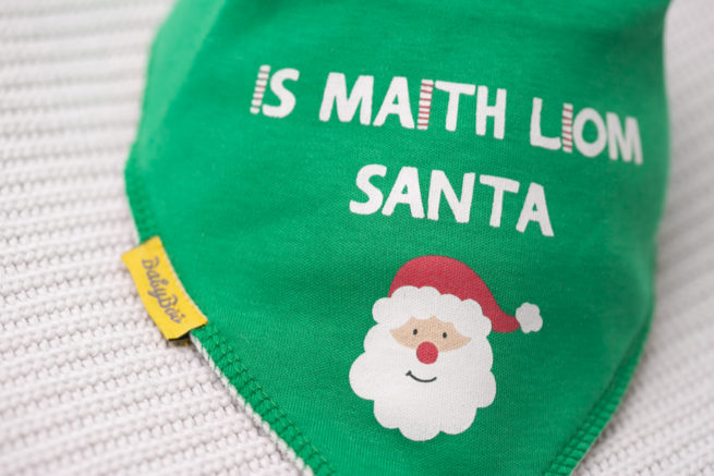 Is maith liom Santa organic cotton DribbleBoo bandana bib - Image 2