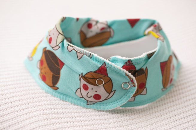 Cutest elves organic cotton DribbleBoo bandana bib - Image 3