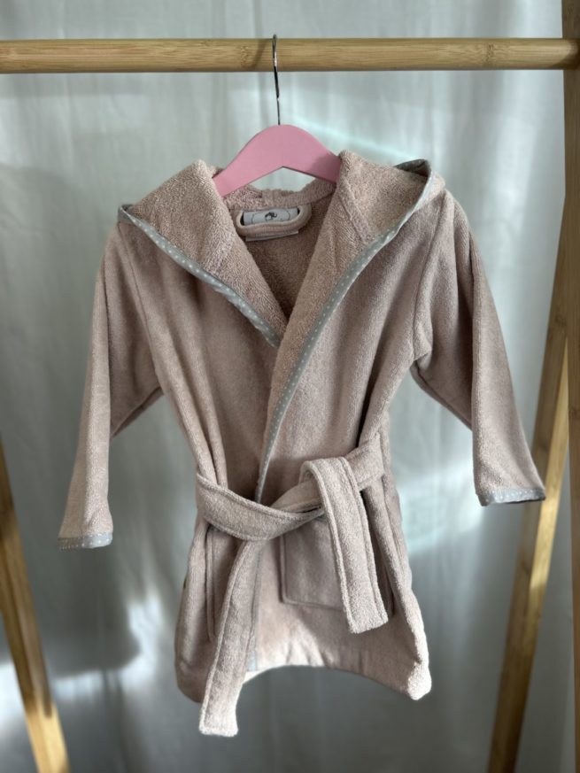 Blush with grey stars organic cotton CozyBoo robe - Image 2