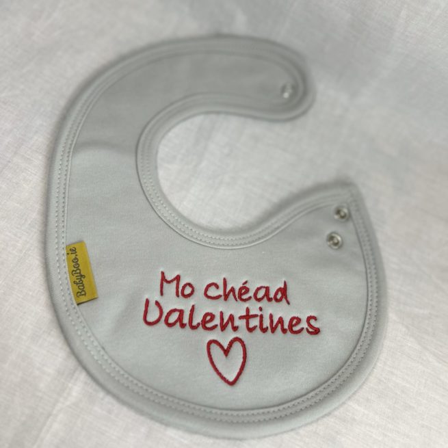 Mo Chéad Valentines organic cotton LittleBoo newborn bib