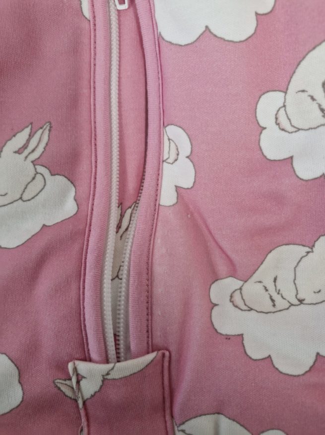 Imperfect - Sleepy bunnies organic cotton SnuggleBoo sleeping bag (2.5 tog) - Image 9