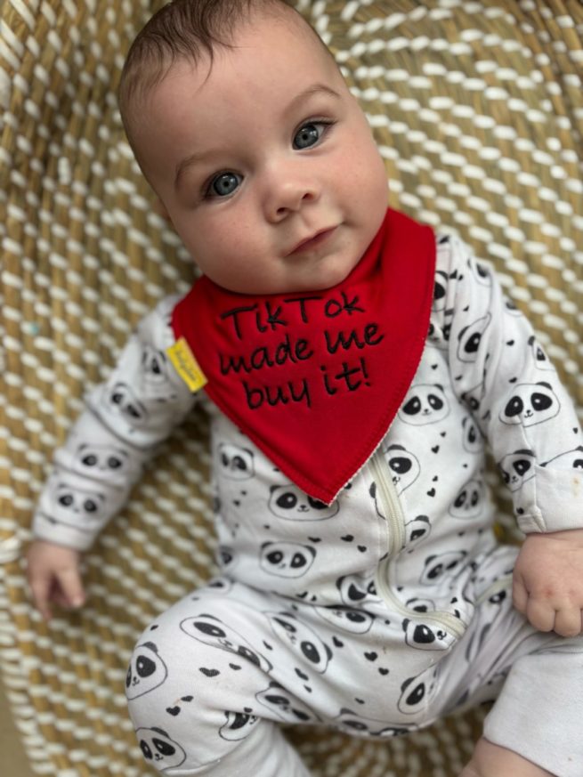 TikTok organic cotton DribbleBoo bandana bib - Image 9