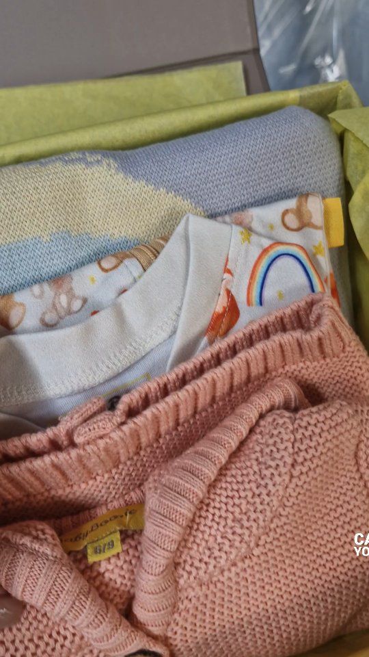 Packed a few of our deluxe gift box this morning. Still one of our most popular options. Search deluxe on our website or it's linked in today's stories if you're fast!

#babyboo #babygifts #babygift #babygiftideas